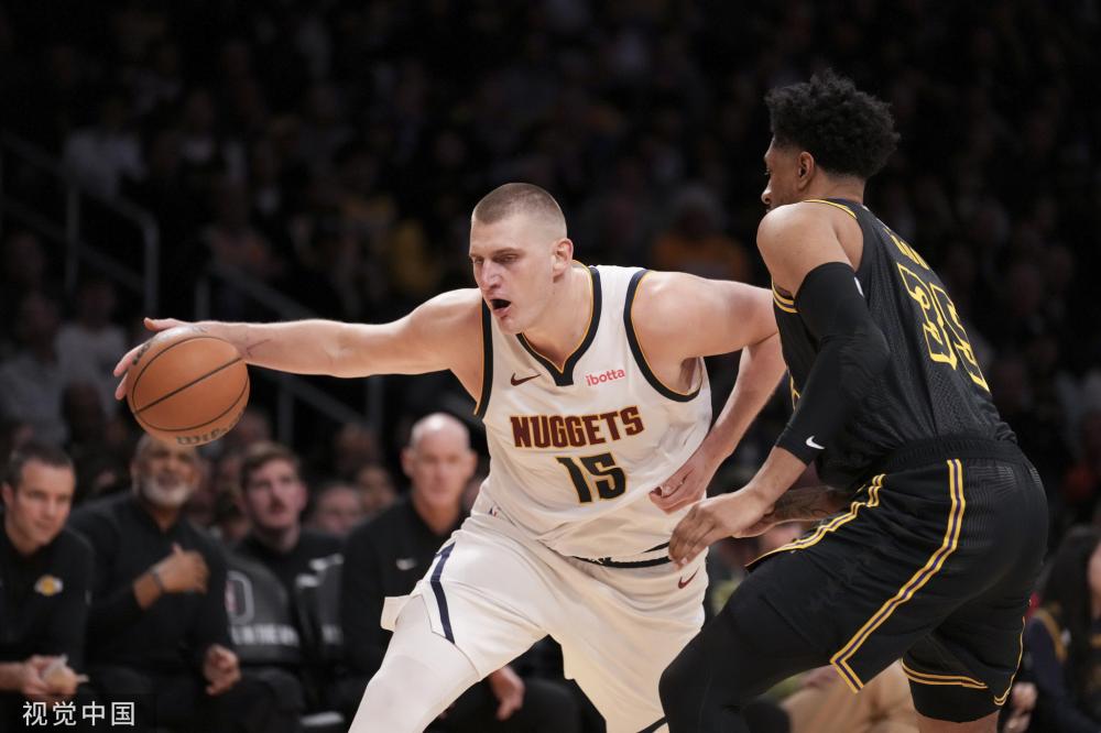 情感依赖仍 情感依赖仍