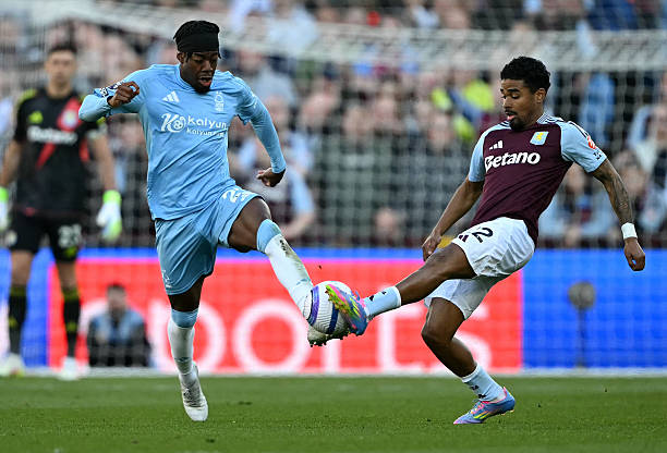 留在热刺 留在热刺